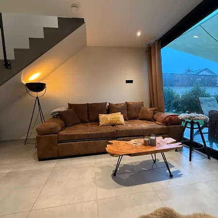 Schoenes Design I Boxspring I P I Smart I Wasch I 200m Bahnhof *