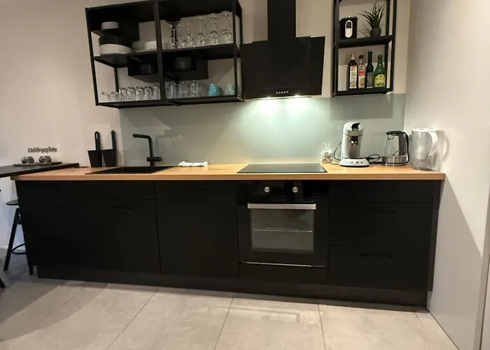 Schoenes Design I Boxspring I P I Smart I Wasch I 200m Bahnhof 아파트 *