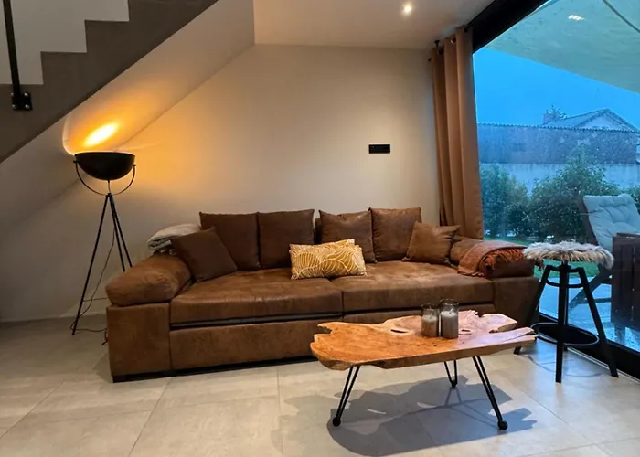 Schoenes Design I Boxspring I P I Smart I Wasch I 200m Bahnhof *